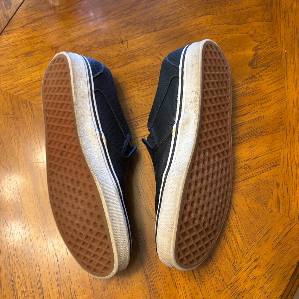 Size 10 black leather vans slip ons - Picture 4 of 5